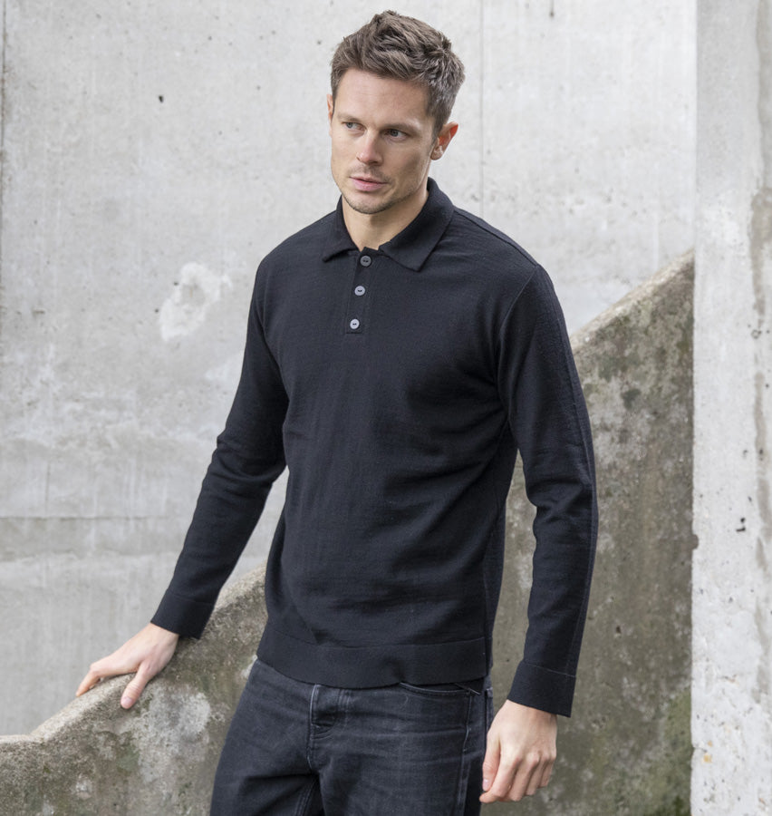 Polo en 100% laine mérinos extrafine noir et fabriqué en France