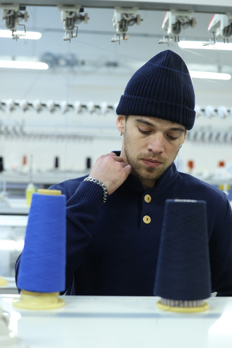 pull MONTAGNE Navy