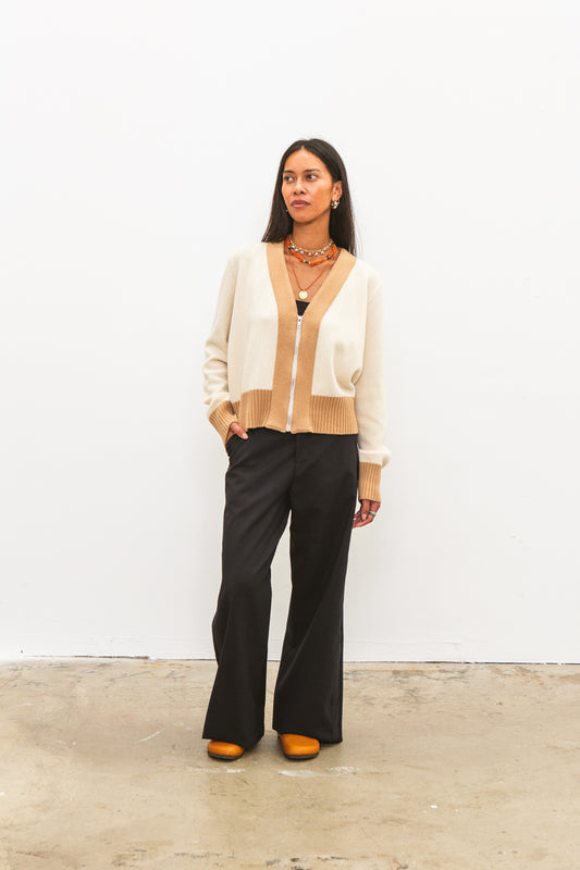 Gilet zippé SANTI blanc latte pour femme en laine et cachemire, fabriqué en France