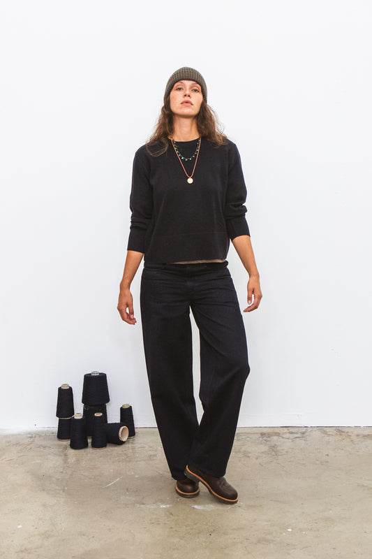 Pull fin MERET marine pour femme en laine mérinos extrafine CABANE