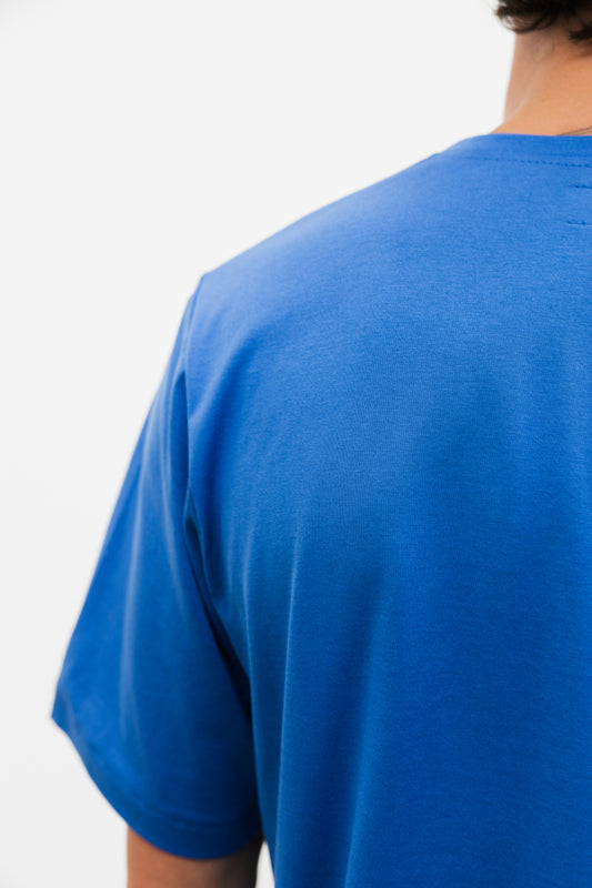 tee shirt bleu azur en coton fabriqué en France tissu Italien issu de maison de luxe